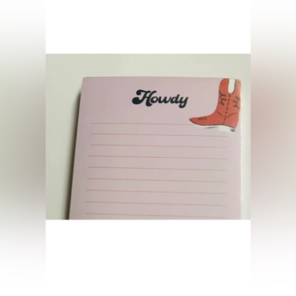 New Long Pink Pad "Howdy" Lined Magnetic 100 Pages Graphique Cowboy Boots - Picture 3 of 7